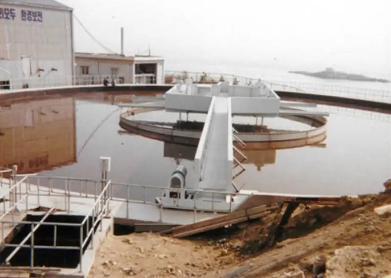 circular clarifier scraper​11